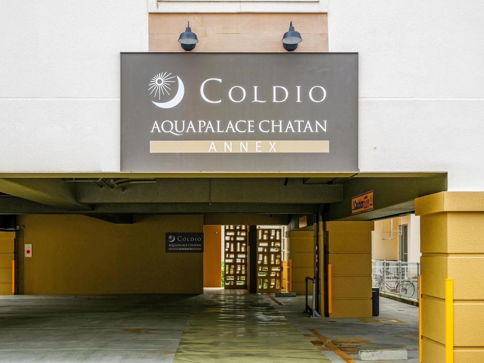 Aqua Palace Chatan By Coldio Premium Rum bild